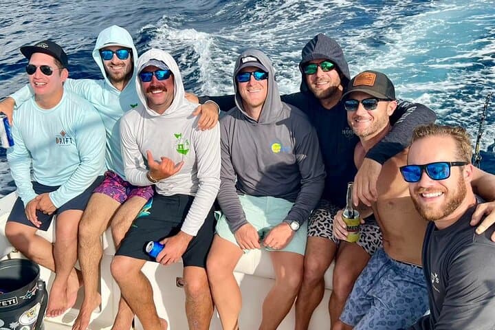Private Full-Day Boat Charter Around St Thomas & St John — Snorkel Hidden Cays photo 5