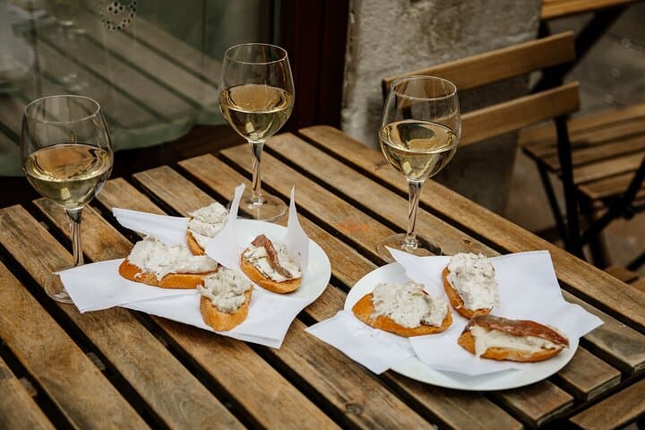 Venetian Aperitivo & Cicchetti Walking Tour in Cannaregio photo 3