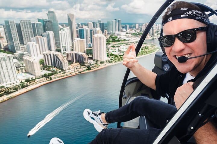 Soaring Over Miami: A Practical Guide to the South Beach and Downtown Helicopter Tour
