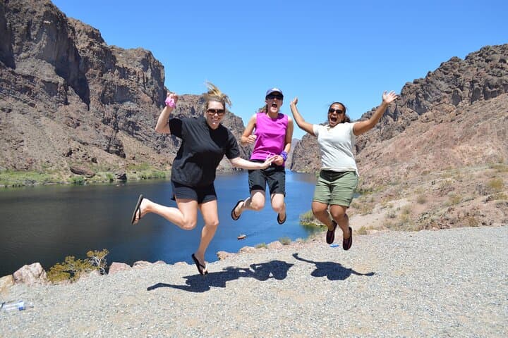 Emerald Cave Kayak Tour: Black Canyon Deluxe with Catered Lunch photo 2