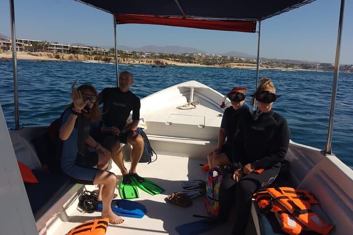 Cabo San Lucas Private 3-Hour Snorkeling Tour to the Arch and Lover's Beach photo 4