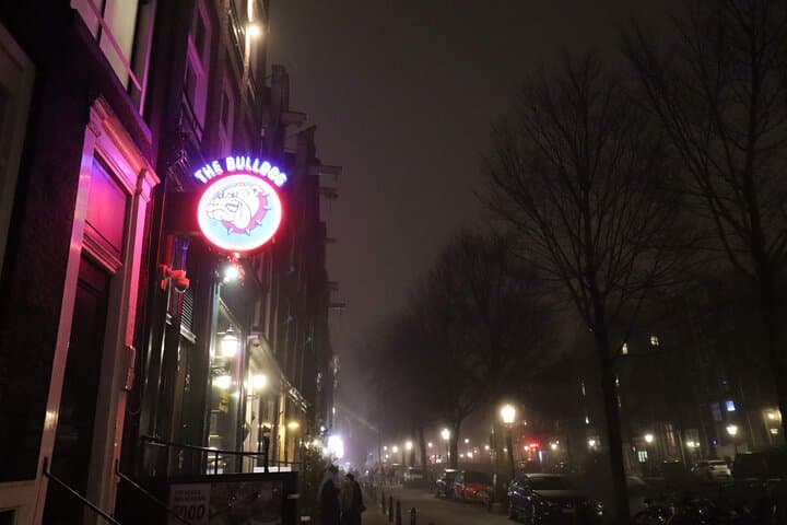 Private Coffee Shop & Red Light District Tour — Amsterdam Walking Experience photo 5