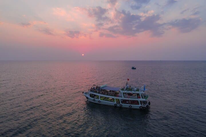 Phu Quoc Sunset Cruise with Night Squid Fishing & BBQ photo 2