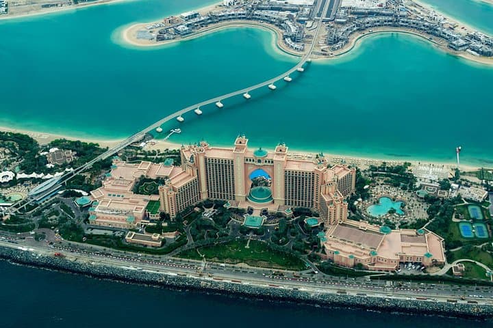 Dubai Helicopter Tour: 60-Min Skyline Flight Over Burj Khalifa & Palm Jumeirah photo 2