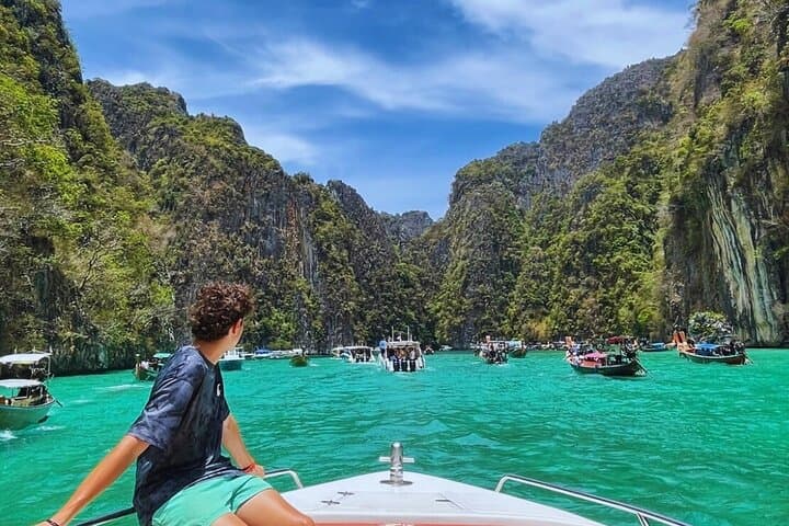 Phi Phi & Khai Islands Speedboat Snorkel Day Trip from Phuket