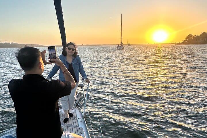 Romantic Douro River Cruise: Champagne & Sunset from Afurada Marina photo 6
