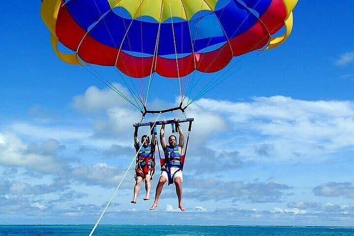 Parasailing Over Dubai: 500-Foot Views of Palm Jumeirah & Dubai Marina photo 5