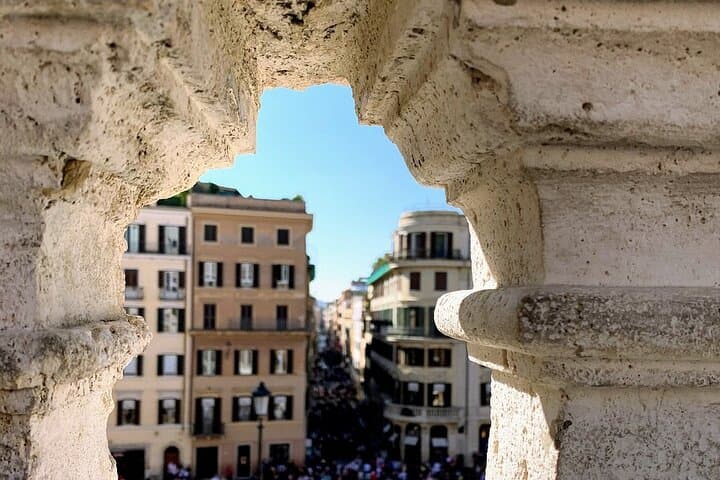 Rome Bites and Stories: Local Food Walking Tour of Old Town photo 3