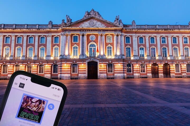 Toulouse City Challenge: EVG & EVJF Team Treasure Hunt in the Historic Centre