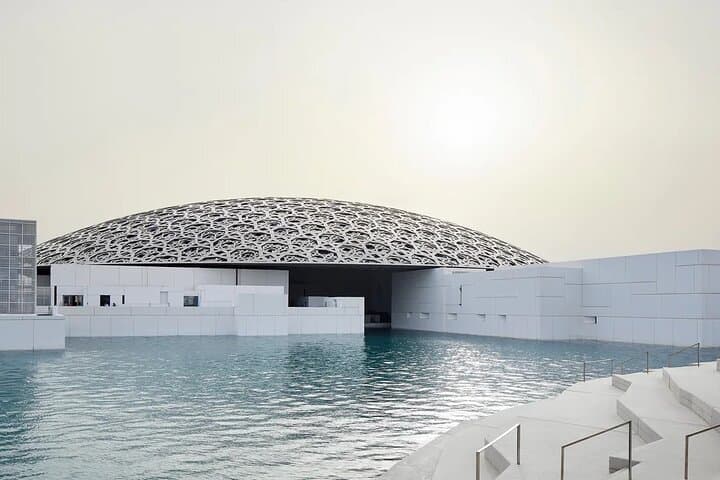 Inside Louvre Abu Dhabi: Floating Dome, Global Art & Practical Visitor Guide