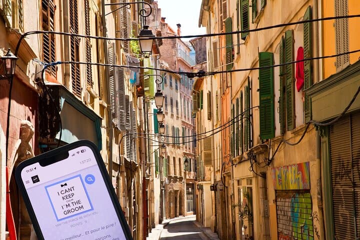 Toulon City Challenge: Interactive Bachelor Party Scavenger Game in Place de la Liberté