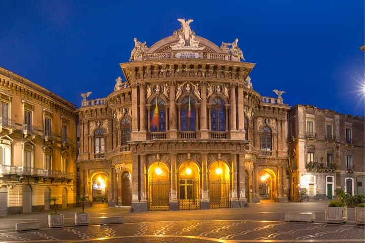 Catania Self-Guided Scavenger Hunt & Historic Highlights Walking Tour photo 3