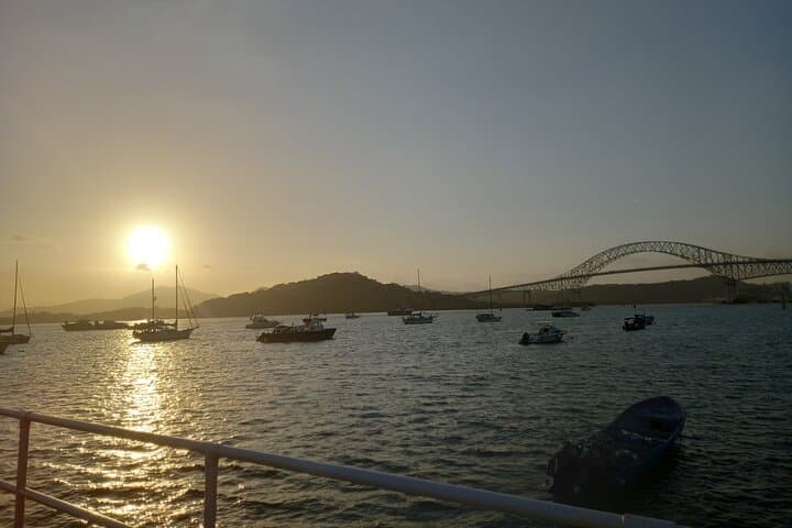 Sunset Catamaran Cruise in Panama Bay — All-Inclusive from Panama City photo 3
