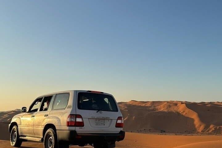 Red Sands Adventure Private Tour — 4x4 Dune Experience Near Riyadh photo 4