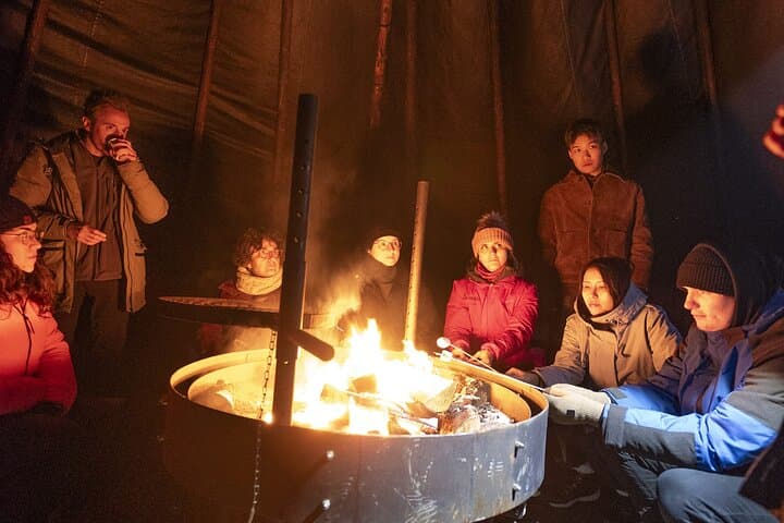 Rovaniemi Northern Lights Hunt: Campfire BBQ Aurora Tour from Rovaniemi photo 6