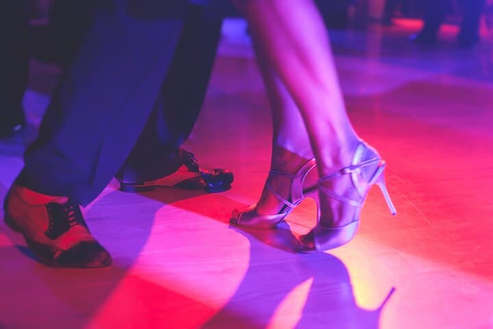 Mexico City Salsa Night: Beginner Class, Club Crawl & Tacos
