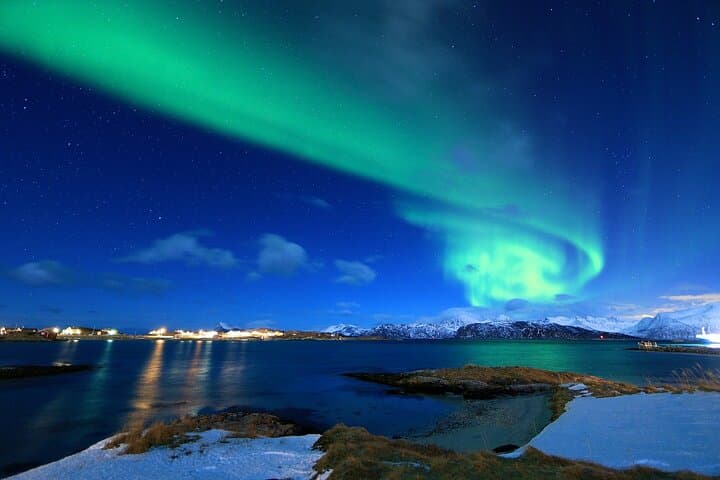 Private 4x4 Northern Lights Chase in Tromsø — 4-Hour Aurora Hunt
