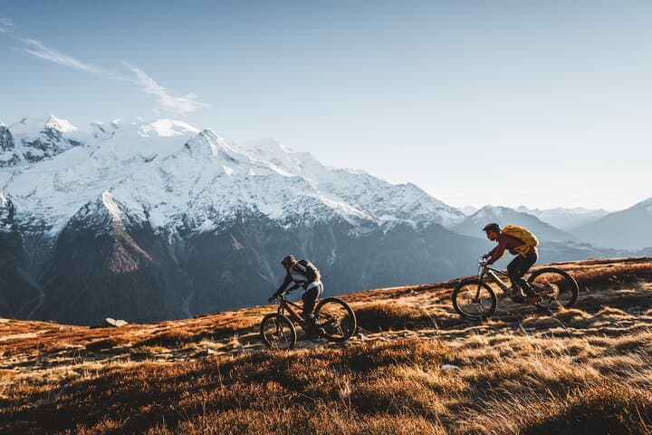 Glacier Views by e-MTB: A 3‑Hour Ride Above Chamonix Valley