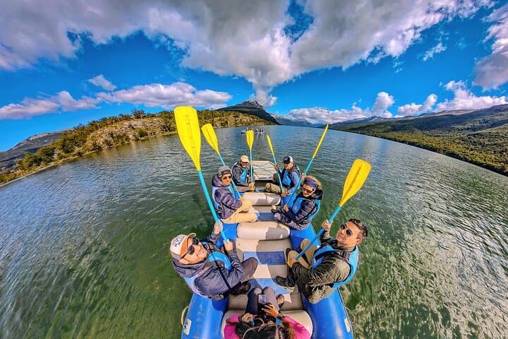 Ushuaia Full-Day: Trek the Coastal Path and Canoe Lapataia Bay in Tierra del Fuego