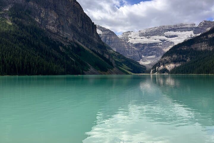 Banff & Yoho Private Day Tour: Moraine Lake, Lake Louise, Emerald Lake and Takakkaw Falls photo 4