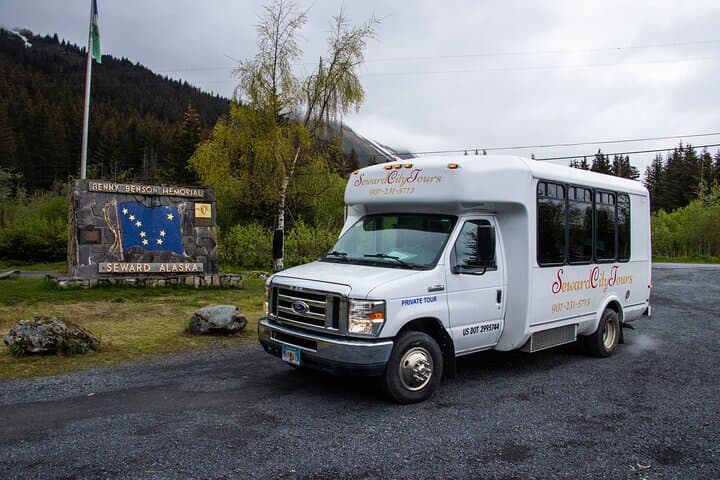 Explore Seward and Exit Glacier: A Compact Alaskan Adventure photo 5