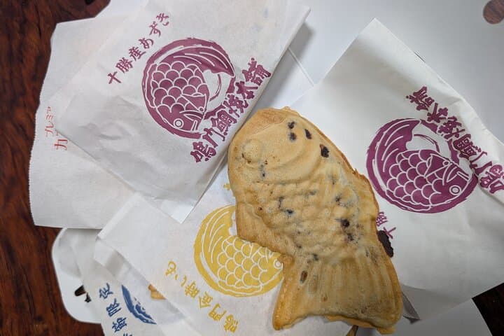 Nakano Local Food & E‑Bike Tour — Tokyo Neighborhood Cycling & Street Eats photo 4