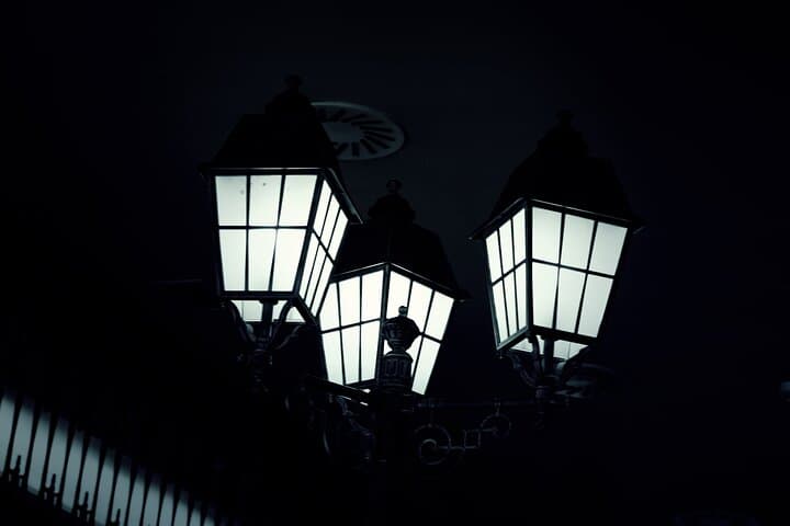 Jack the Ripper Self-Guided Walking Tour — Whitechapel Smartphone Audio Guide