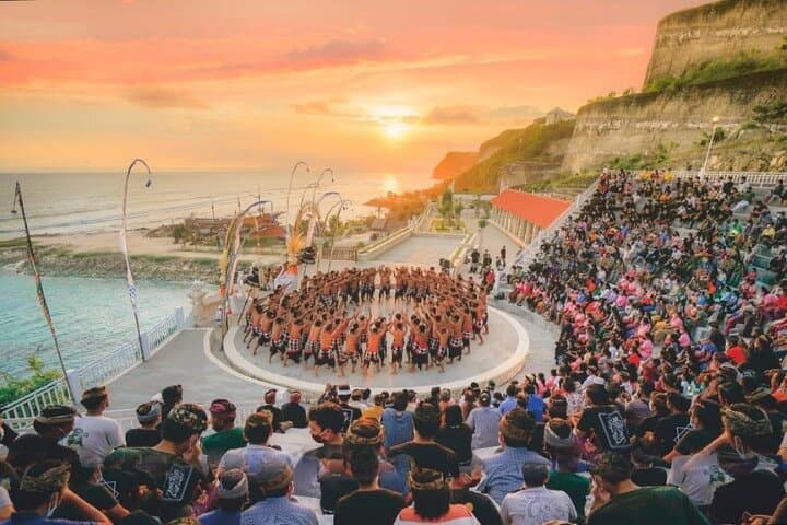 Uluwatu Watersports, GWK & Kecak Fire Dance: All-Inclusive Sunset Tour photo 1
