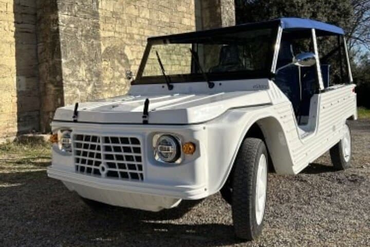 Self-Drive Vintage Car Tour Through Provence to Pont du Gard photo 5