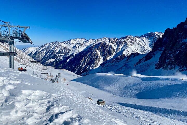 Beginner Skiing in Almaty: Private Lesson at Shymbulak Resort photo 2