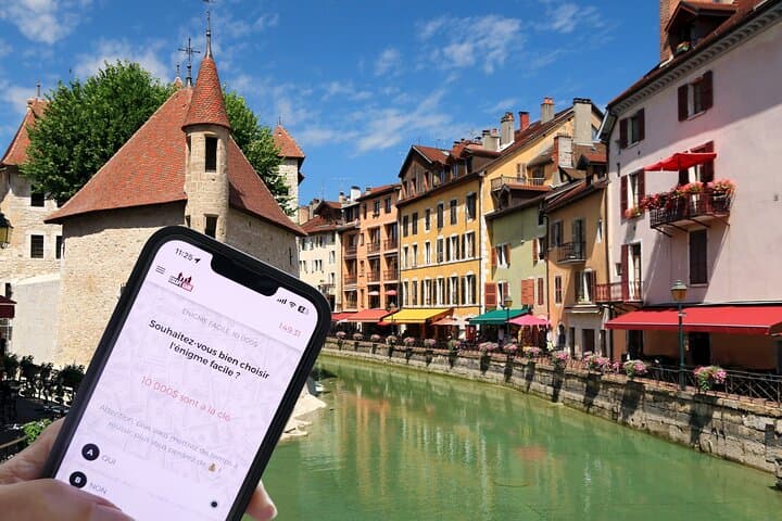 Annecy Outdoor Heist Escape Game: Two-Hour Team Puzzle Along the Canals