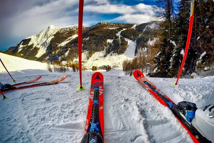 Beginner Skiing in Almaty: Private Lesson at Shymbulak Resort