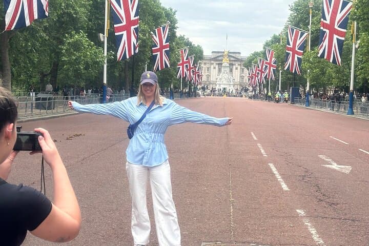 Westminster Black Cab Tour: Private 2-Hour Highlights with Hotel Pickup photo 6