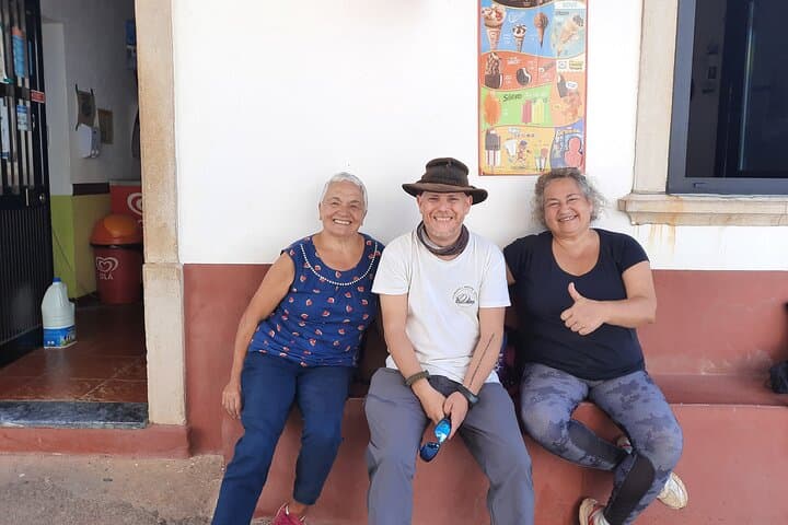 Rocha da Pena Guided Tour: Limestone Ridges, Rare Flora & Bonelli’s Eagles photo 5