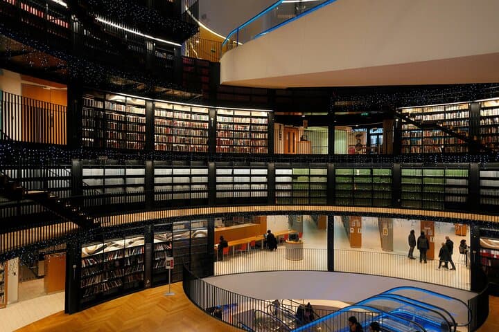 discover-birmingham-day-trip-from-manchester-10-hour-private-tour photo 3