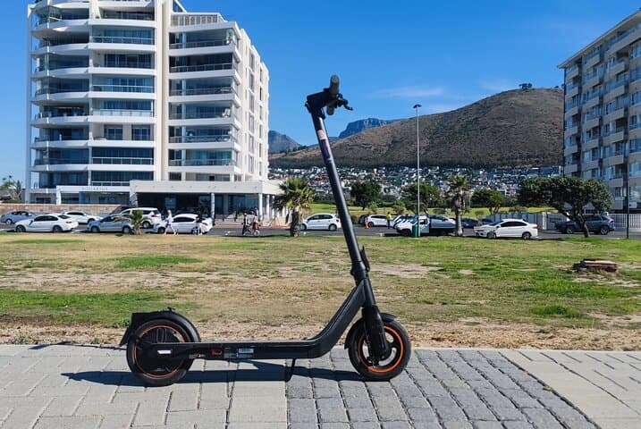 Cape Town Electric Scooter Tour: Waterfront, Mouille Point & Sea Point Ride photo 5