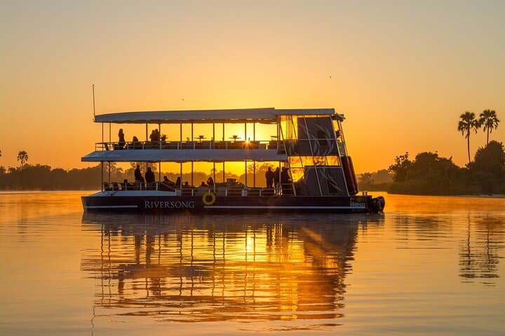Zambezi Sunrise Birdwatching Cruise from Victoria Falls Hotels photo 4