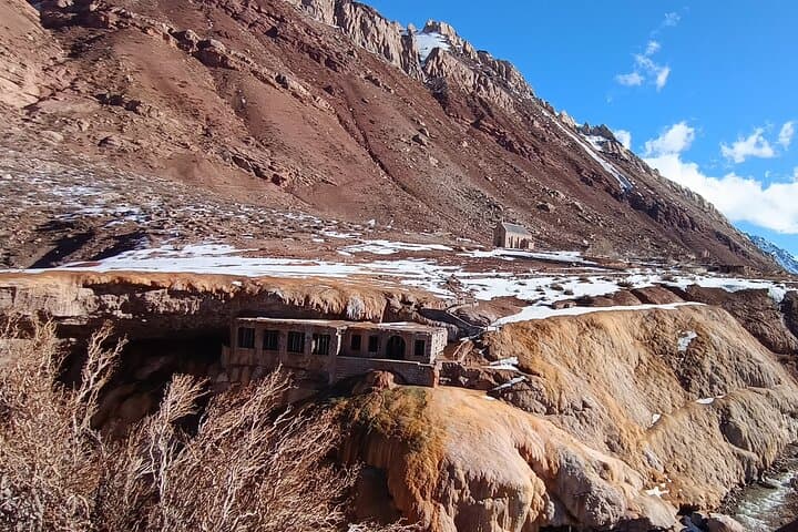 High Mountain from Mendoza: Andes Day Trip to Aconcagua, Las Cuevas & Cristo Redentor photo 4