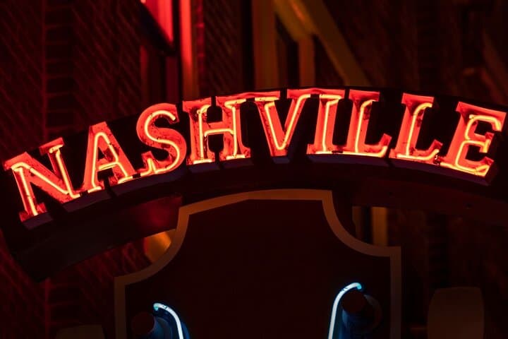 Till Death Do Us Part: Haunted Pub Crawl Through Nashville’s Darker Love Stories photo 3
