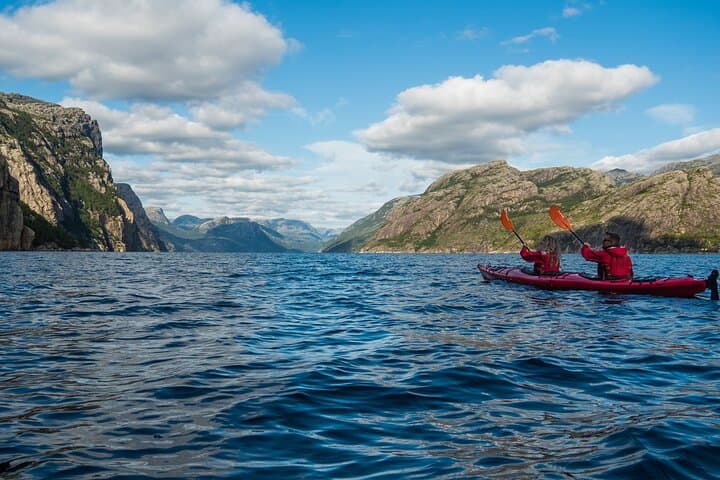 Paddling Lysefjord: Half-Day Kayak Safari to Pulpit Rock