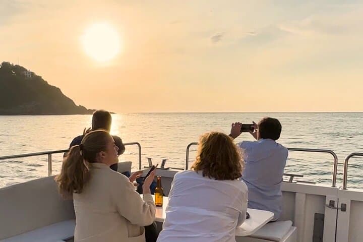 Sunset Cruise in San Sebastián: La Concha Bay Evening Sail photo 6