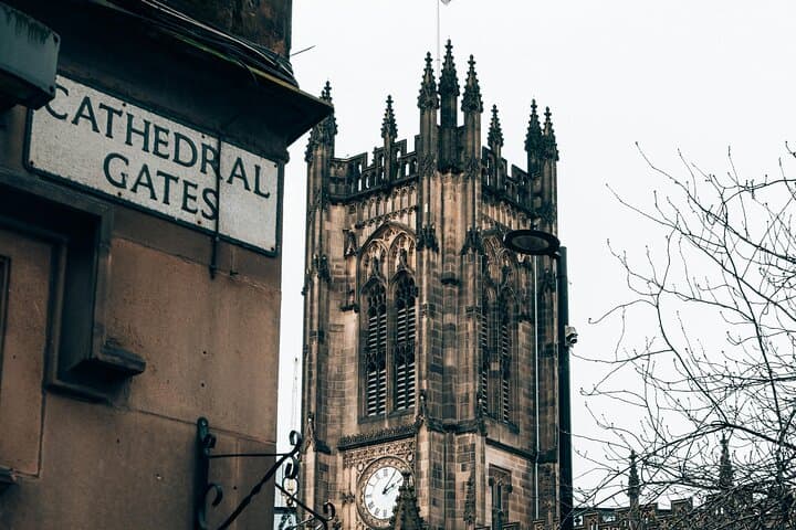 Ultimate Manchester 10‑Hour Private Day Tour — Cathedral, Canals & Fletcher Moss photo 3