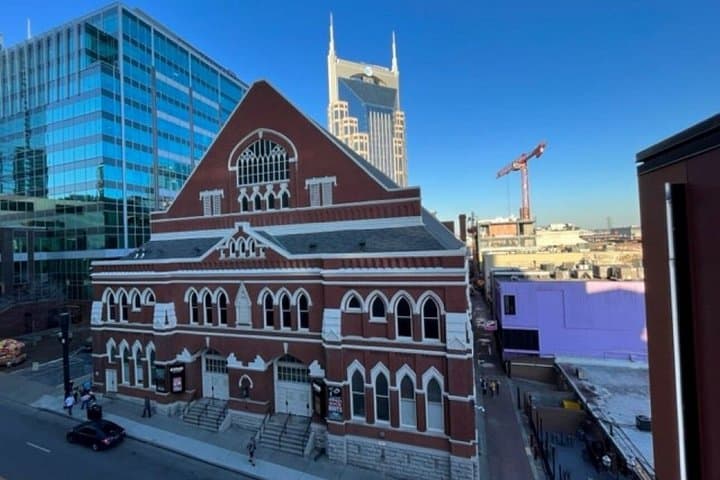 Inside Nashville: Private City Tour with a 30-Year Local Musician photo 1