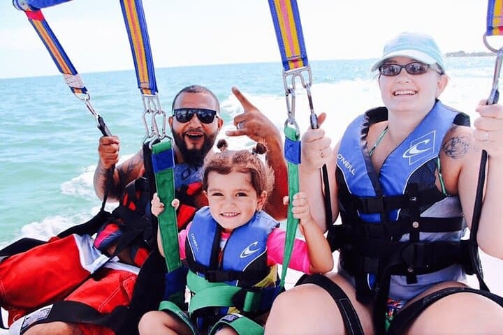 Parasail Key West: Soar 300 ft Over Turquoise Waters photo 3