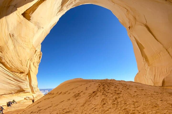 Guided Hike to the Great Chamber at Cutler Point — Small-Group Zion Photography Hike photo 5