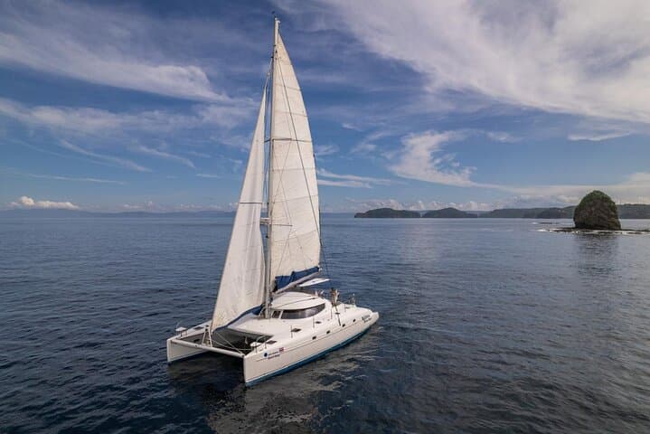 Sunset Catamaran Cruise in Gulf of Papagayo — Snorkel, Fish & Wildlife photo 4