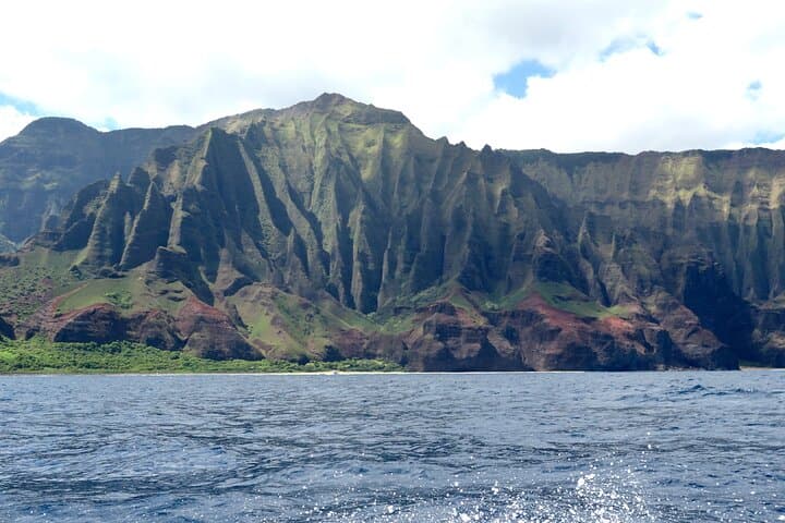 Full-Day Scuba Adventure: Mana Crack and the Na Pali Coast, Kauai photo 4