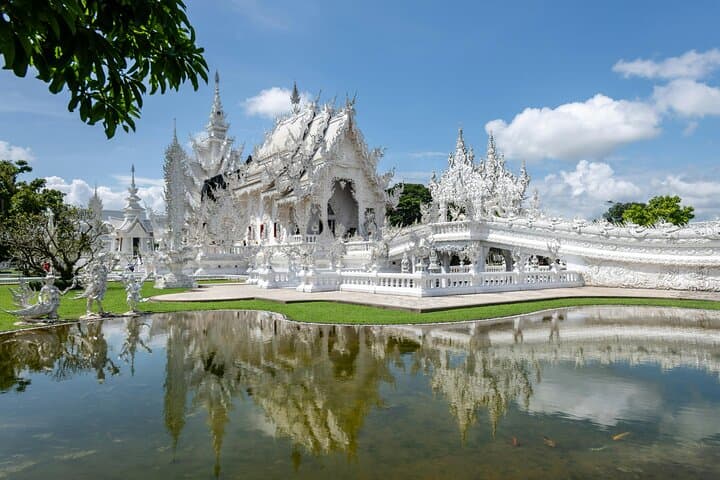 20-Day Southeast Asia Highlights: Vietnam Cambodia & Thailand Cultural Adventure photo 6