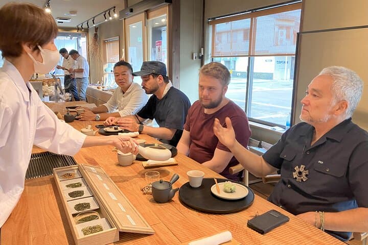 Historic Ryotei Dinner in Takada: 140-Year Wooden Restaurant & Night Snack Tour photo 2