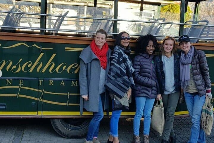 Winelands Explorer: Full-Day Safari Game Drive and Franschhoek Wine Tram